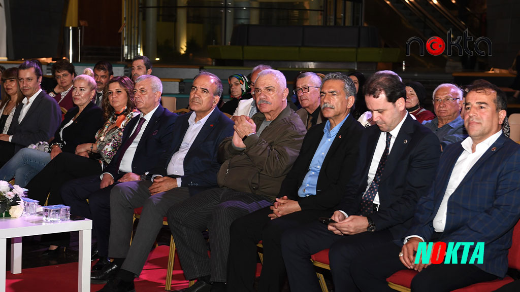 Osmangazi Belediyesi’nden usta oyuncu Halil Ergün’e ’emek onur’ ödülü