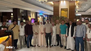 AKP’lilerin Hac kafilesi: Yeni fotoğraflar