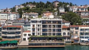 Sosyete balıkçılarına yıkım kararı: Bebek Oteli de kaçamadı