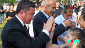 1500 kız çocuğu voleybol sahasında yerini aldı