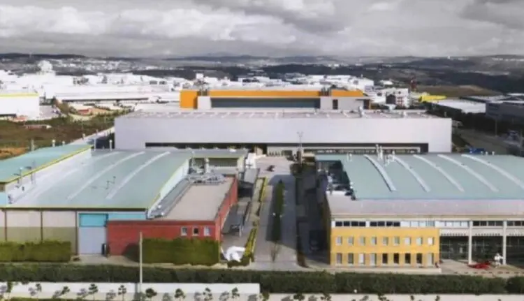 Önce yüzde 92 zam yaptı ardından işten attı!