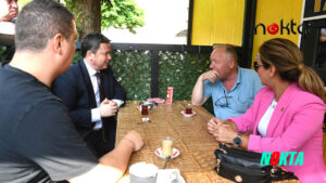 Başkan Aydın Kemerçeşme mahalle sakinleriyle kahvaltıda buluştu