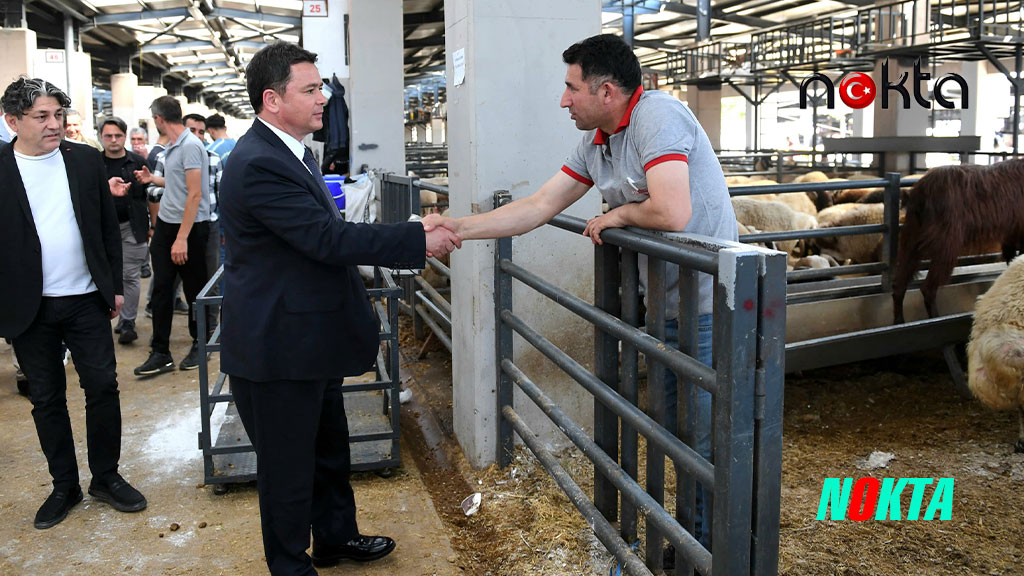 Başkan Aydın kurban pazarını ziyaret etti