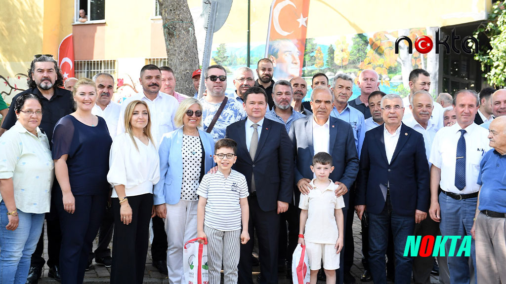 Başkan Aydın mahalleleri geziyor sorunları yerinde çözüyor