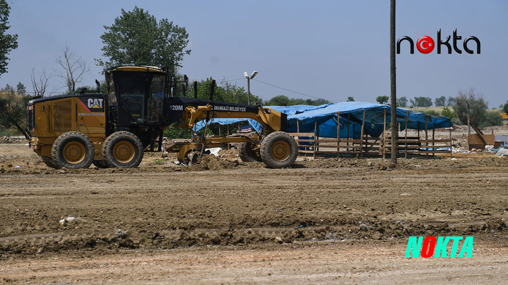 Bursa Osmangazi’de Kurban pazarları temizlenerek dezenfekte edildi