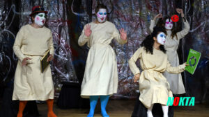 ‘Hiç Kimsenin Hikayesi’ oyunu Bursa Osmangazi’de sahnelendi