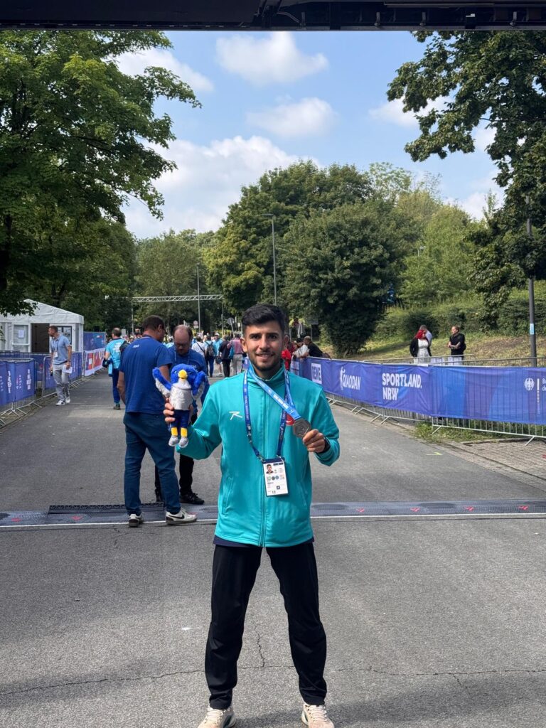 Azad Demirtaş’tan Dünya Üniversite Yaz Oyunları’nda gümüş madalya