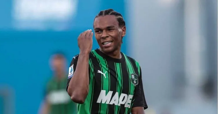 Fenerbahçe’den sürpriz transfer! Lauriente ile anlaşmaya varıldı…