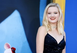 Annesinin izinde: İlk başrolünü kaptı