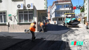 Bursa Osmangazi’nin yollarında yoğun asfalt mesaisi