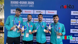 Osmangazili atletin milli forma ile madalya sevinci