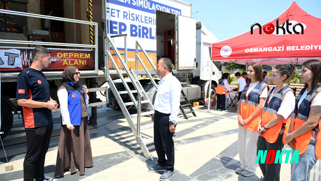 Osmangazi’de gerçek gibi deprem eğitimi
