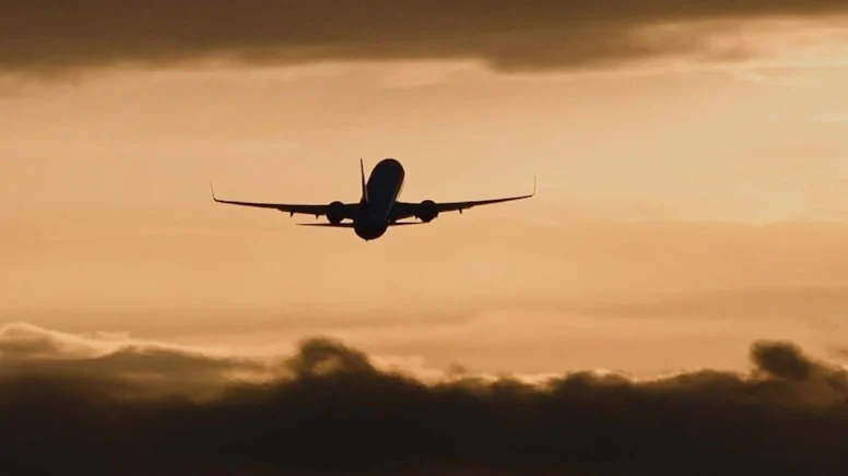 Rus hava sahasında gerginlik! 517 uçuş iptal edildi 75 bin yolcu etkilendi