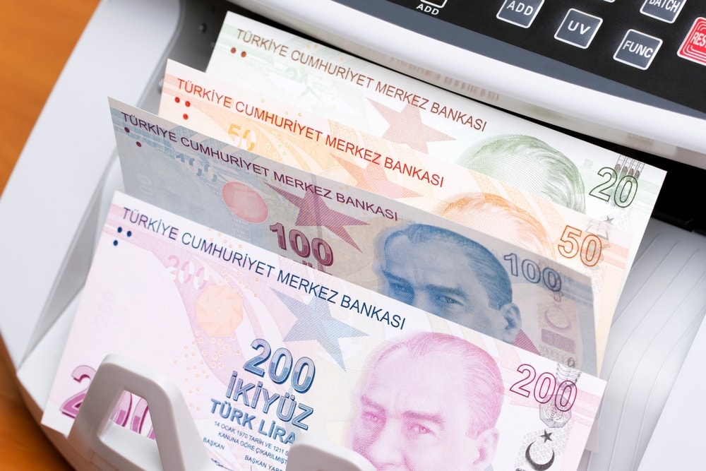 Bankada parası olanlara soğuk duş: Yüksek mevduat faizlerine fren