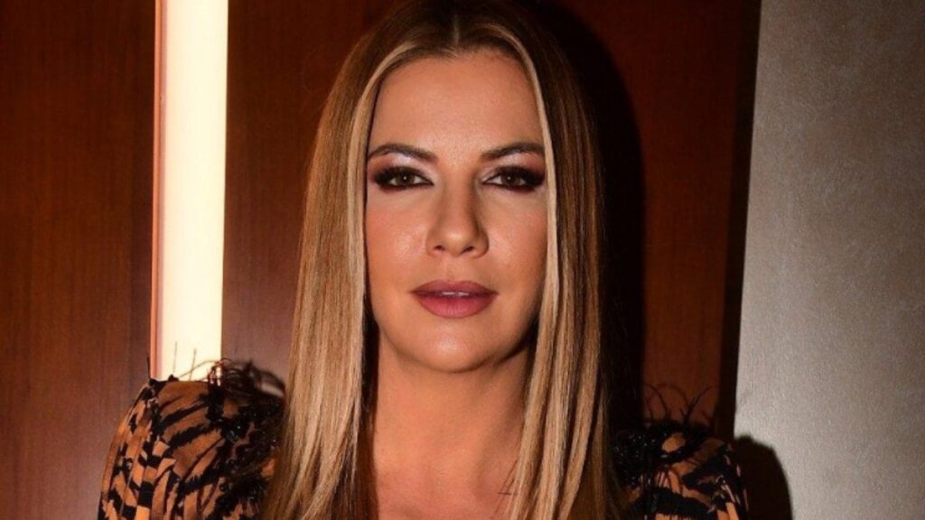 Ivana sert, Dua Lipa akımına uydu! Fiziğiyle büyüledi