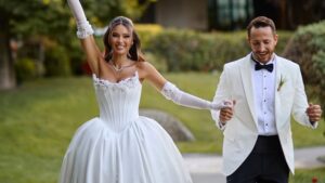 Lale Onuk’tan düğün sonrası ilk paylaşım: Bambaşka bir duyguymuş