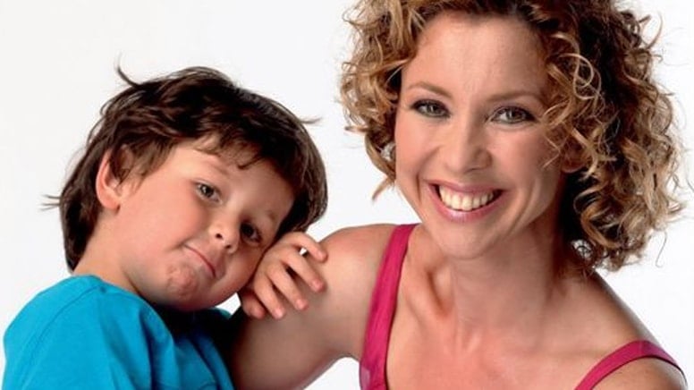 ‘Sihirli Annem’in ‘Betüş’ü İnci Türkay’ın oğlu 20 yaşına bastı