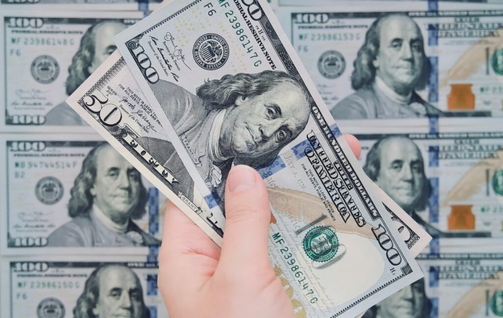 Zayıf dolar ve güçlü büyüme, Asya piyasalarını destekleyecek