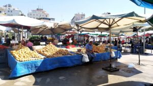 TÜİK’in rakamları pazara uğramıyor