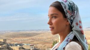 ‘Uzak Şehir’deki halini unutun… Sen neymişsin be ‘Pakize’