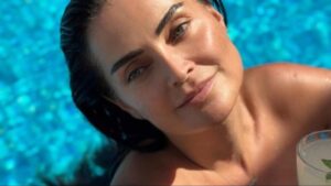 Yılan Hikayesi’nin ‘Başak Komiser’i Betül Şahin yıllara meydan okuyor