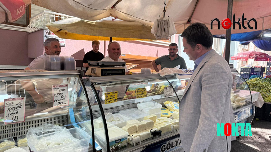 Başkan Aydın, Muradiye Pazarı’nda esnaf ve vatandaşla buluştu