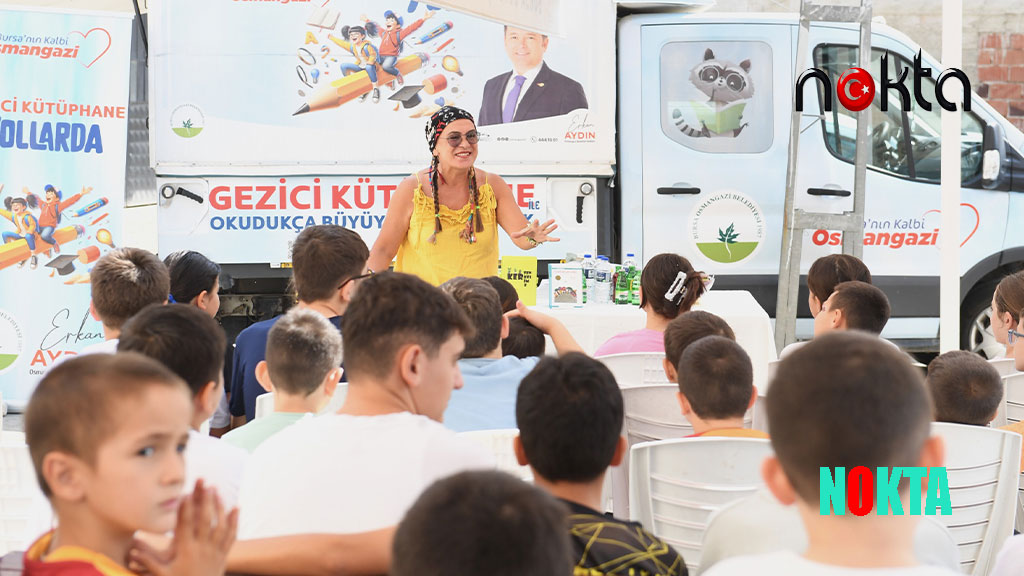 Gezici Kütüphane çocukları bilgiyle donatıyor