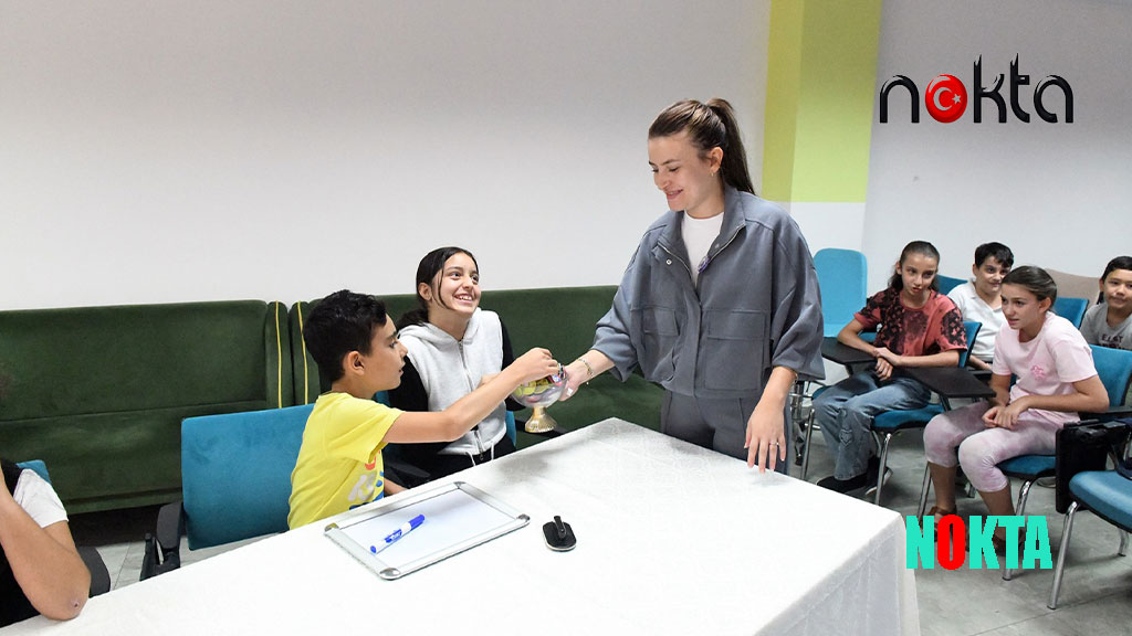 Minik kitap dostlarından bilgi dolu rekabet