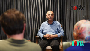 Sıfırdan başlayıp elde ettiği büyük başarısını gençlerle paylaştı