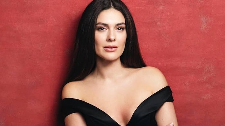 Bergüzar Korel’in tüm dertleri yüzüne vurdu