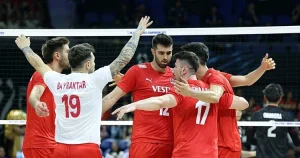 Filenin Efeleri lider tamamladı! A Milli Erkek Voleybol Takımı Kanada’yı 3-0 mağlup etti…