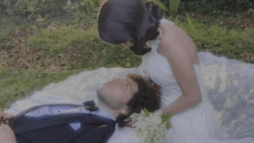 Selena Gomez’in ifşa olan düğün davetiyesi olay oldu: Türk işi