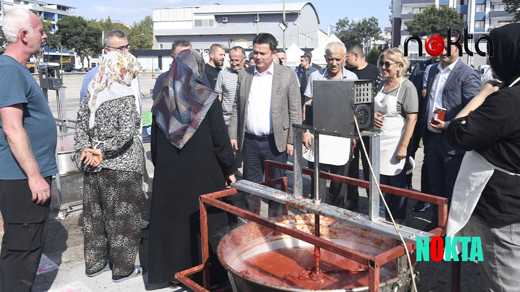Osmangazi Belediyesi’nden vatandaşlara salça desteği