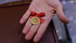 Altında psikolojik sınır devrildi: Kapalıçarşı’da çeyrek altın 10 bin TL’yi geçti