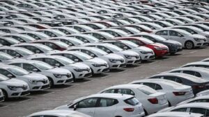 Araç almayı düşünenler dikkat! Yeni vergi kararı ikinci eli de etkileyecek