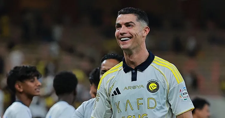 Cristiano Ronaldo parasıyla da tarihe  geçti
