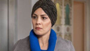 Genç sanatçı alkol alıp sızınca eski sevgilisinin tuzağına düştü