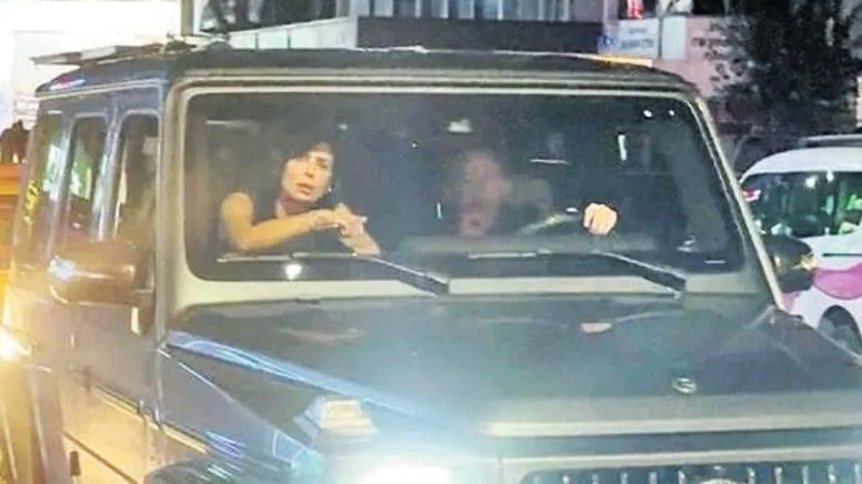 Ünlü teknik direktör Sergen Yalçın gecelerde… Kadınlar kucak kucağa oturdu