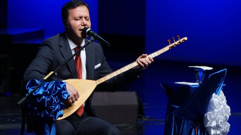 Ünlü türkücü böbrek nakli oldu