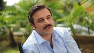 Yoğun bakıma kaldırılmıştı! Ünlü oyuncu aylar sonra ilk kez görüntülendi