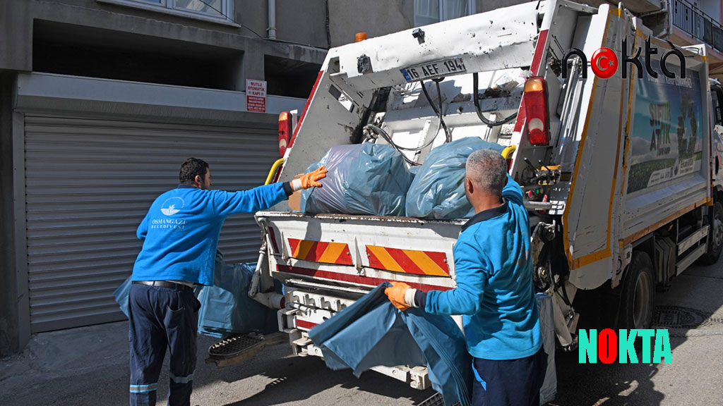 Osmangazi’de Ambalaj Atıkları Kapı Kapı Toplanıyor