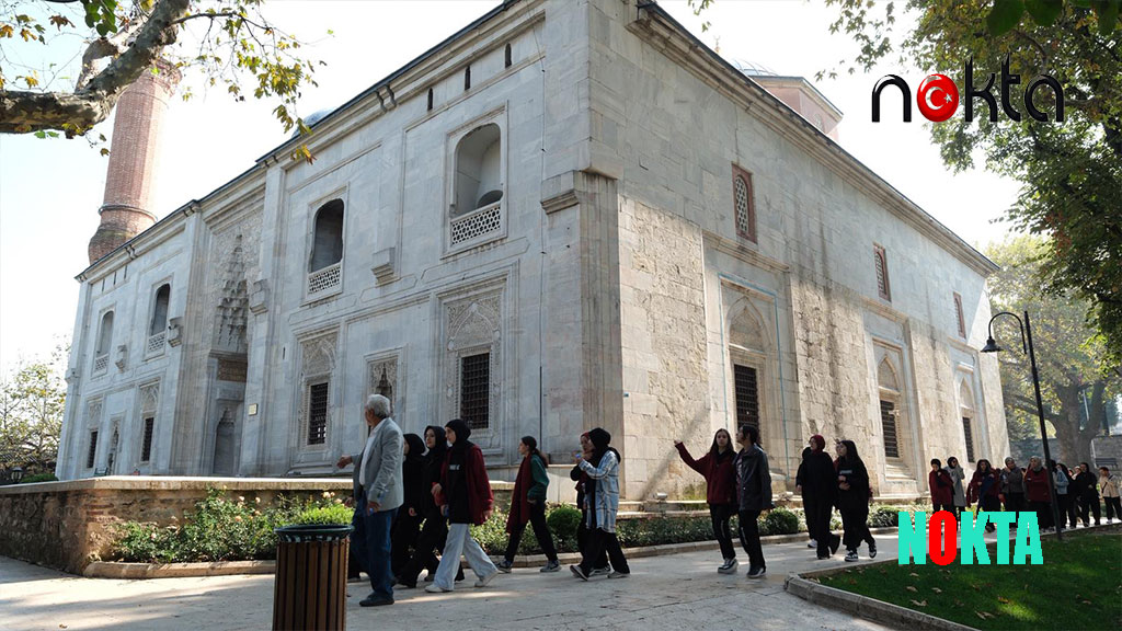 Yıldırımlı Gençlerden Tarihi Yolculuk