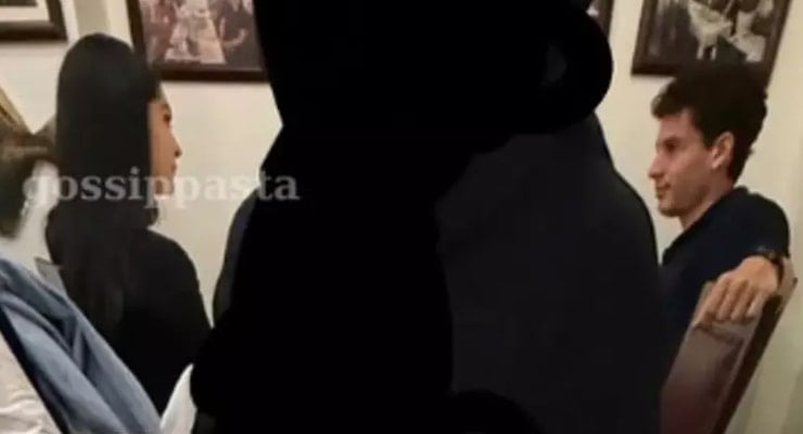 Cemre Baysel, milli yarış pilotu ile baş başa yemekte yakalandı