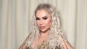 Ceylan makyajsız halde sokağa çıktı! Görenler tanıyamadı