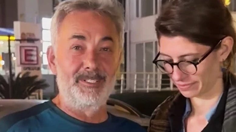 Mehmet Aslantuğ sevgilisiyle görüntüledi, muhabirleri kibarca uyardı