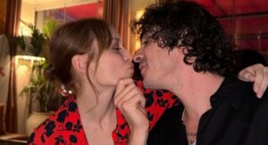 Nilperi Şahinkaya saat 04.58’de aşkını hayırdı