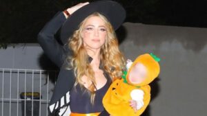 Üç çocuğunun babasını sır gibi saklıyor