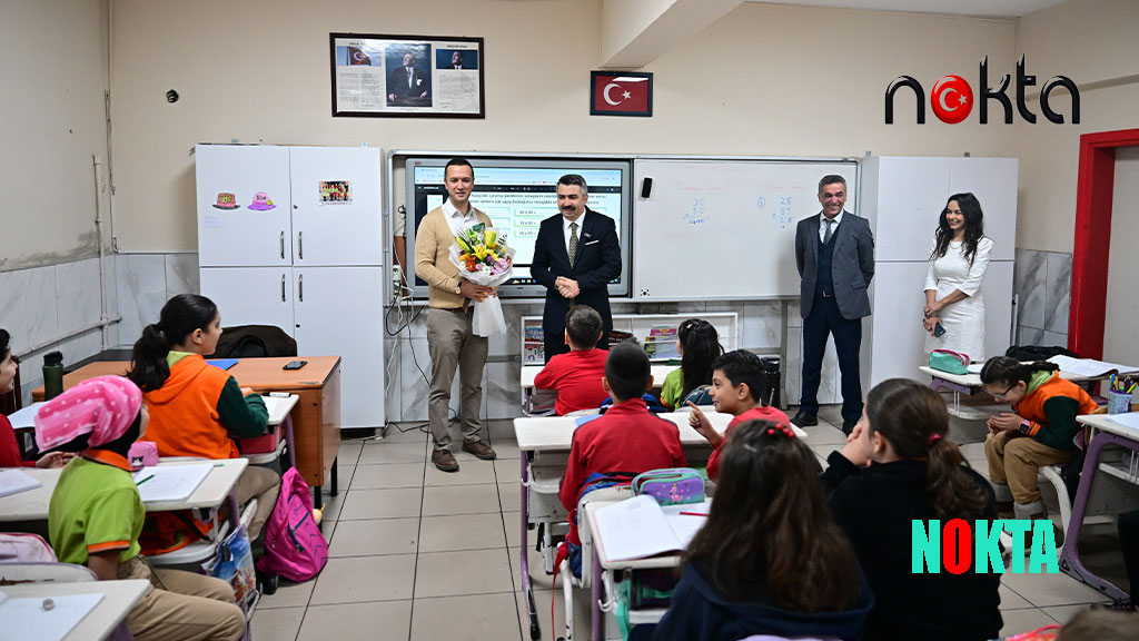 ‘Öğretmenler Bizim Kahramanımızdır’