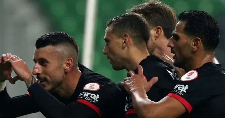 Gençlerbirliği 70’ten sonra farka koştu! Kupada turladı…