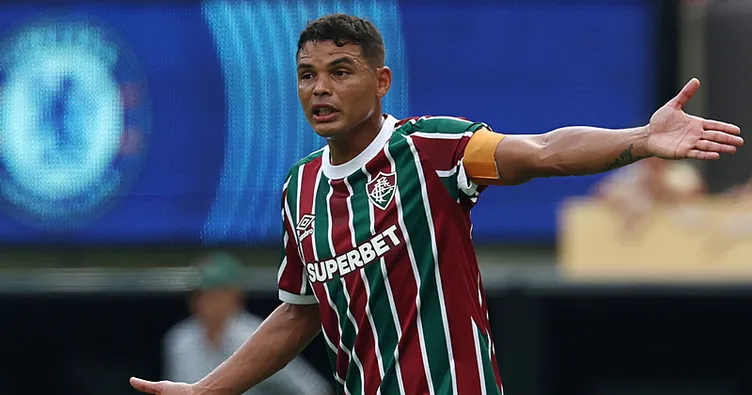 Thiago Silva Avrupa’ya döndü! Sürpriz imza…